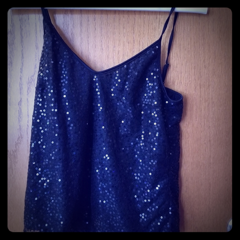 Sexy black crop tank